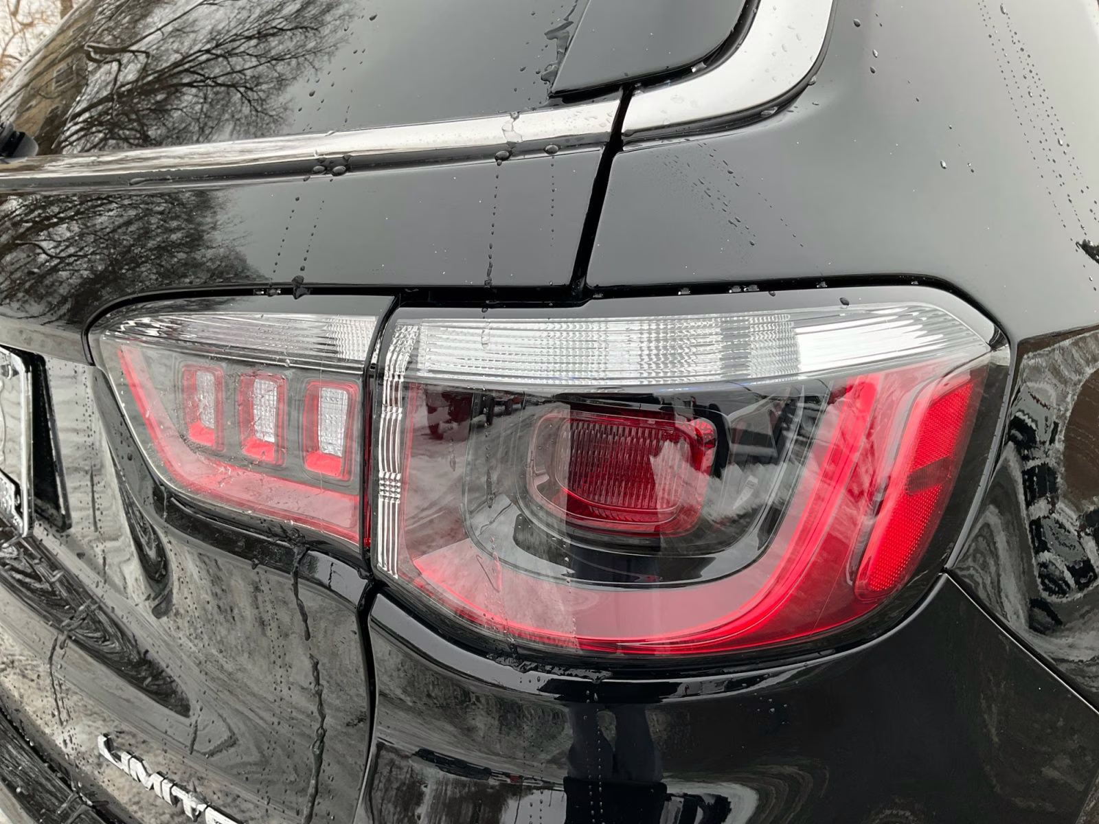 2026 Diamond Black Crystal Pearlcoat Jeep Compass Limited 4X4 SUV