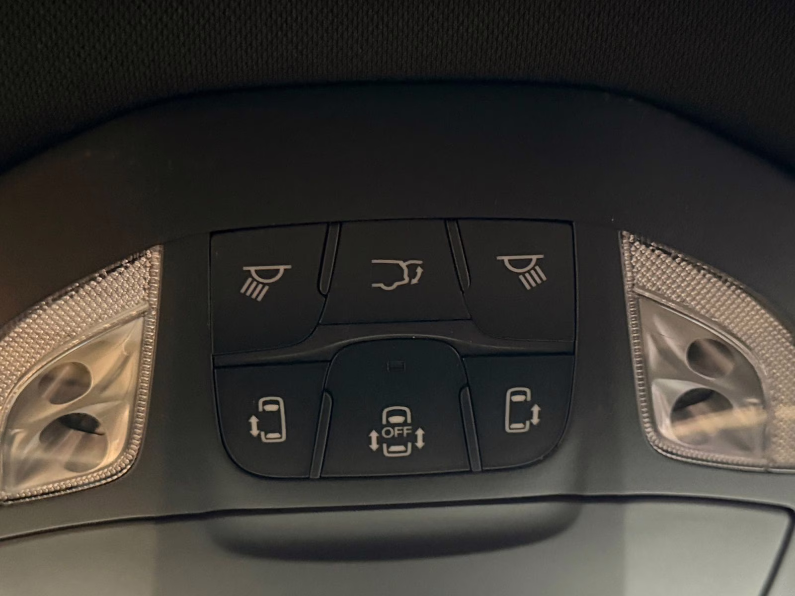 2026 Silver Mist Clearcoat Chrysler Pacifica Select AWD Van