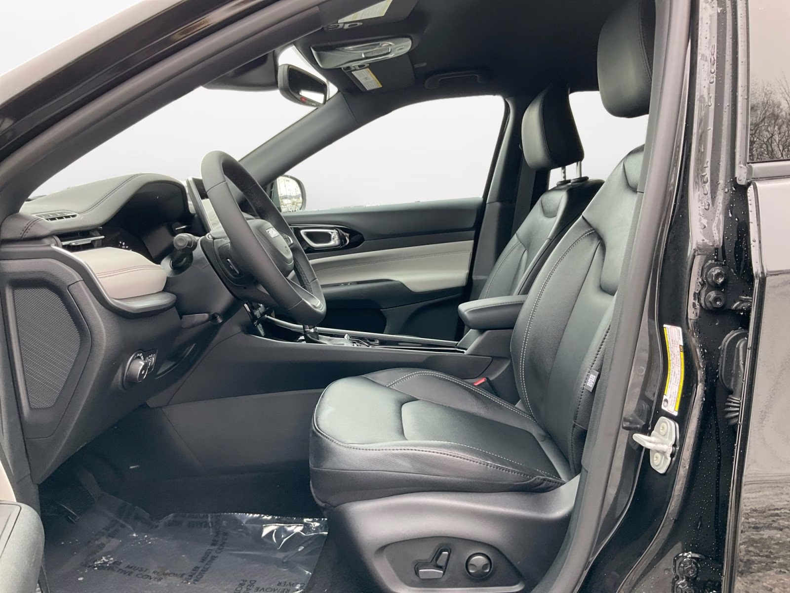 2026 Diamond Black Crystal Pearlcoat Jeep Compass Limited 4X4 SUV