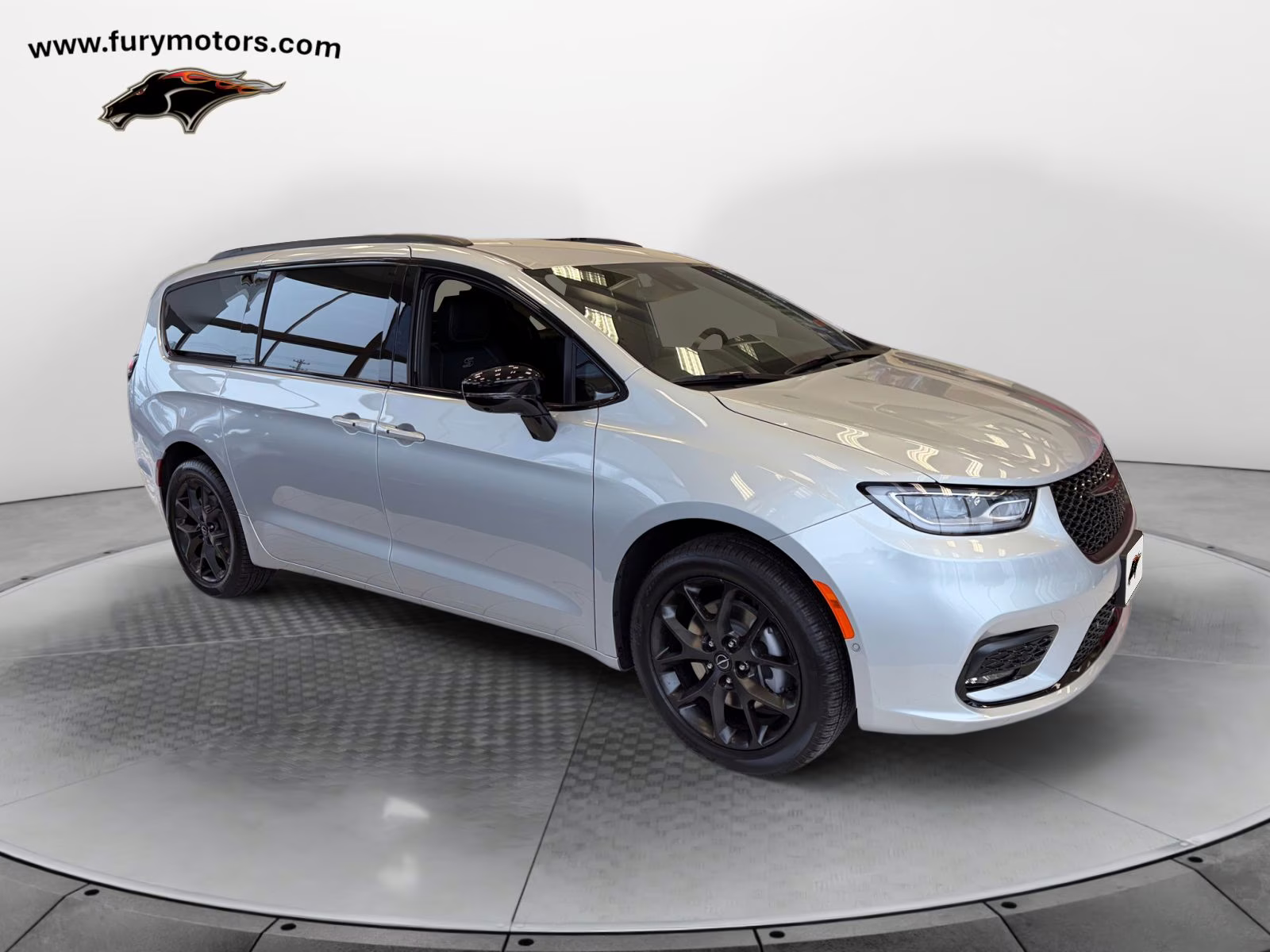 2026 Silver Mist Clearcoat Chrysler Pacifica Select AWD Van