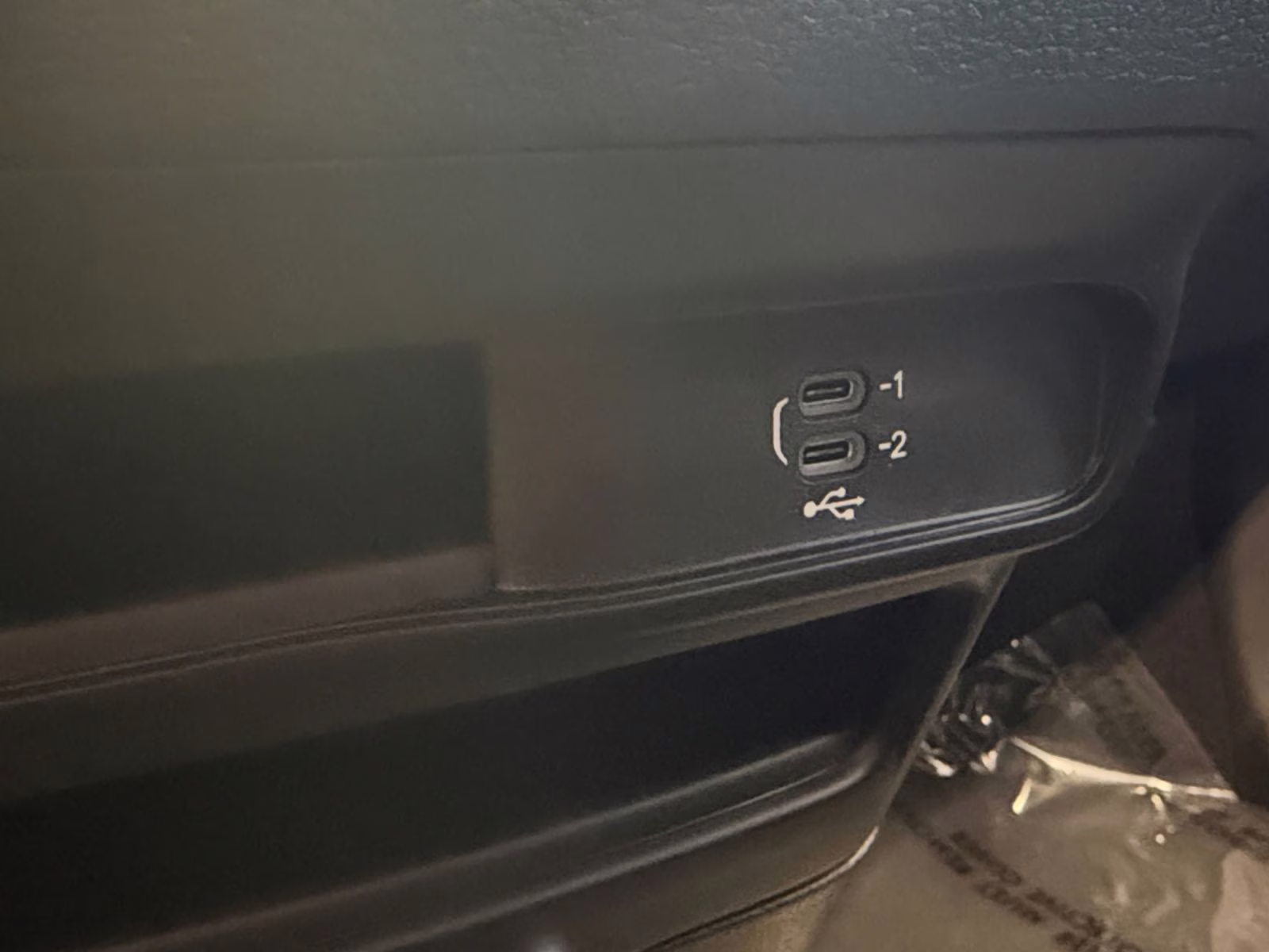 2026 Silver Mist Clearcoat Chrysler Pacifica Select AWD Van