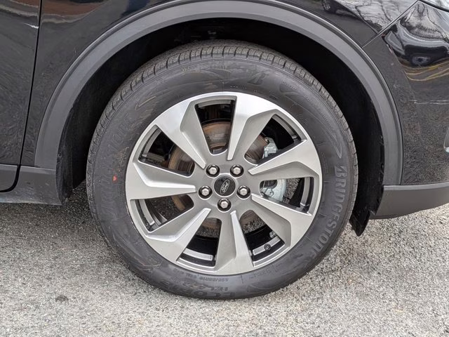 2025 Black Metallic Ford Escape Platinum AWD SUV