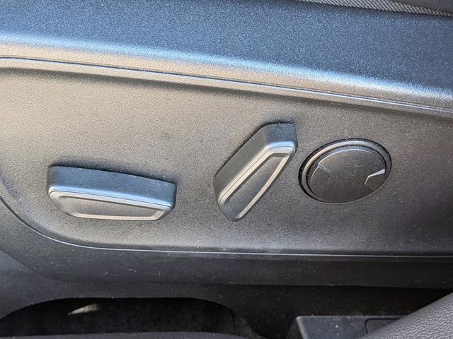 2023 Silver Metallic Ford Escape ST-Line Select AWD SUV