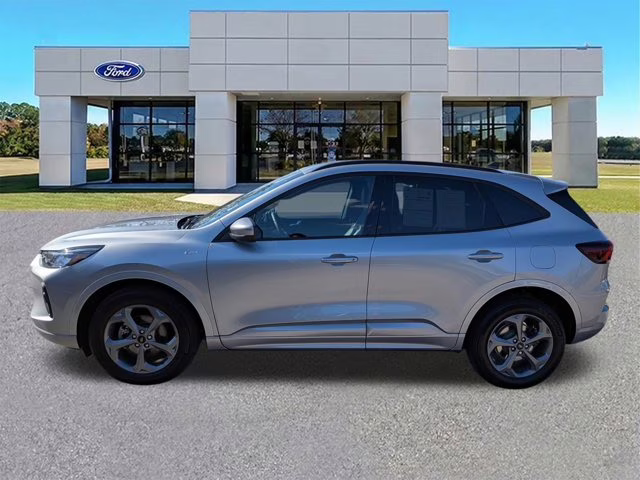 2023 Silver Metallic Ford Escape ST-Line Select AWD SUV