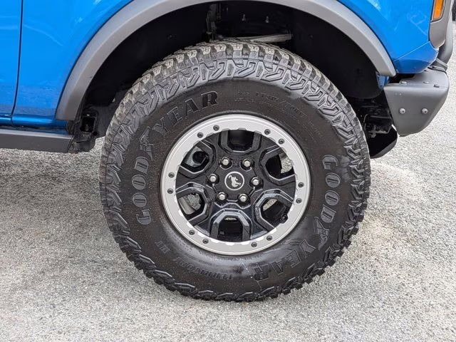 2021 Blue Metallic Ford Bronco Badlands 4X4 Convertible