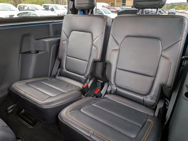 2021 Blue Metallic Ford Bronco Badlands 4X4 Convertible