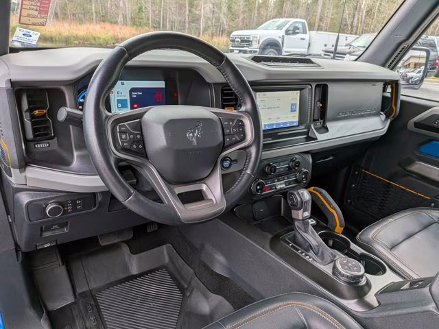 2021 Blue Metallic Ford Bronco Badlands 4X4 Convertible