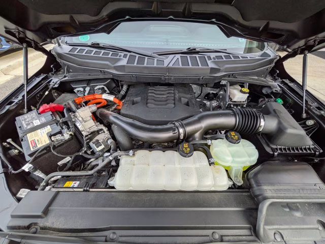 2023 Black Metallic Ford F-150 XLT 4X4 Truck