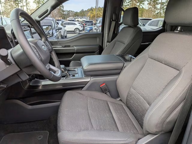 2023 Black Metallic Ford F-150 XLT 4X4 Truck