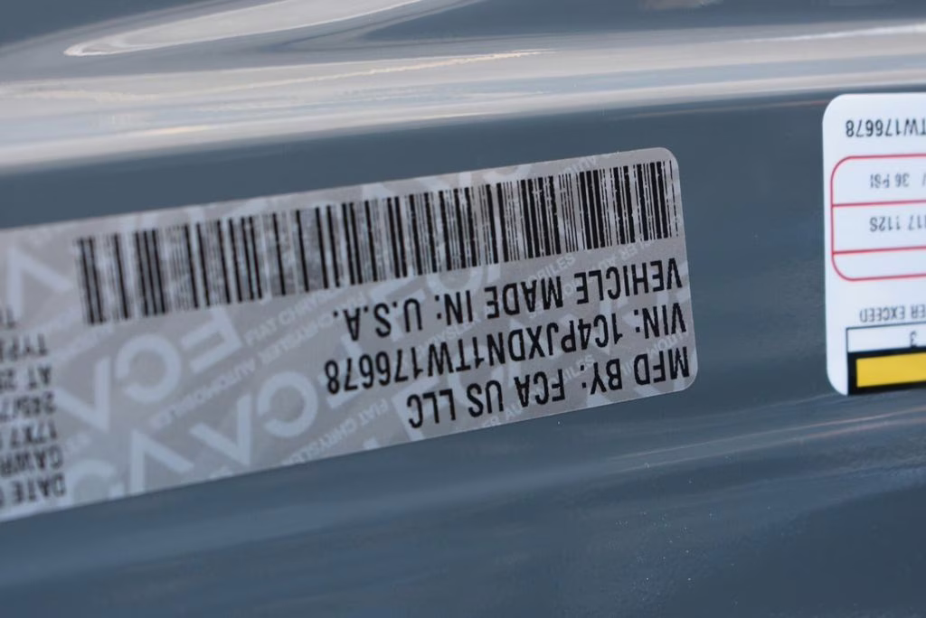 2026 Anvil Clear Coat Jeep Wrangler Sport 4X4 SUV