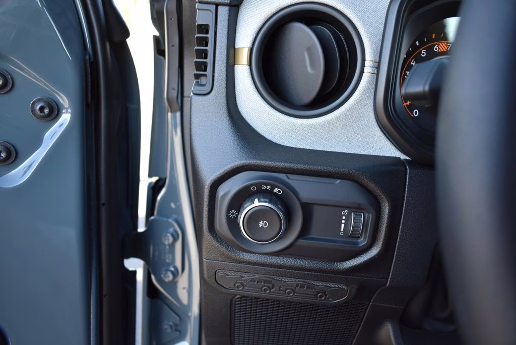 2026 Anvil Clear Coat Jeep Wrangler Sport 4X4 SUV