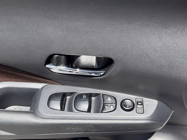 2022 Fresh Powder Nissan Kicks SR FWD SUV