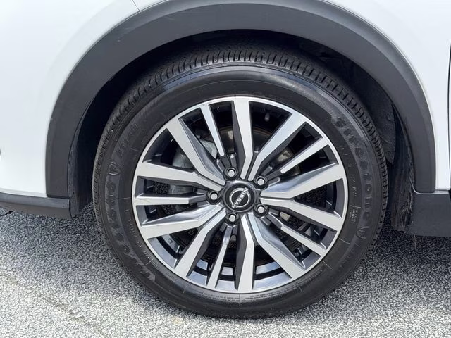 2022 Fresh Powder Nissan Kicks SR FWD SUV