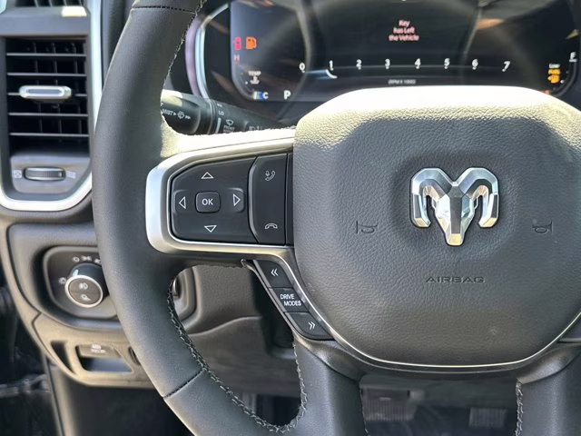 2026 Diamond Black Crystal Pearlcoat Ram 1500 Big Horn 4X4 Truck