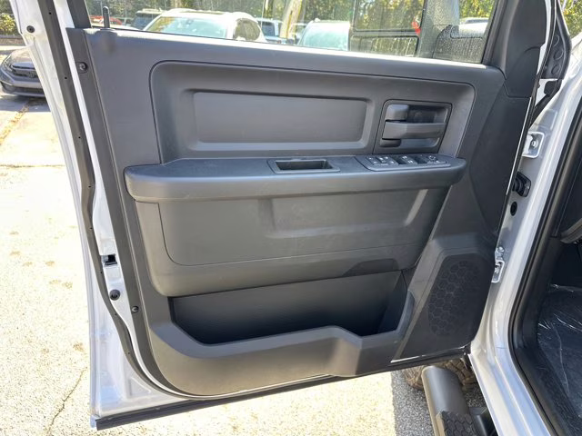 2026 Bright White Clearcoat Ram 2500 Tradesman 4X4 Truck