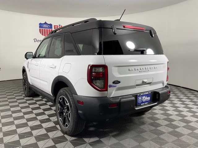 2025 Oxford White Ford Bronco Sport Outer Banks 4X4 SUV