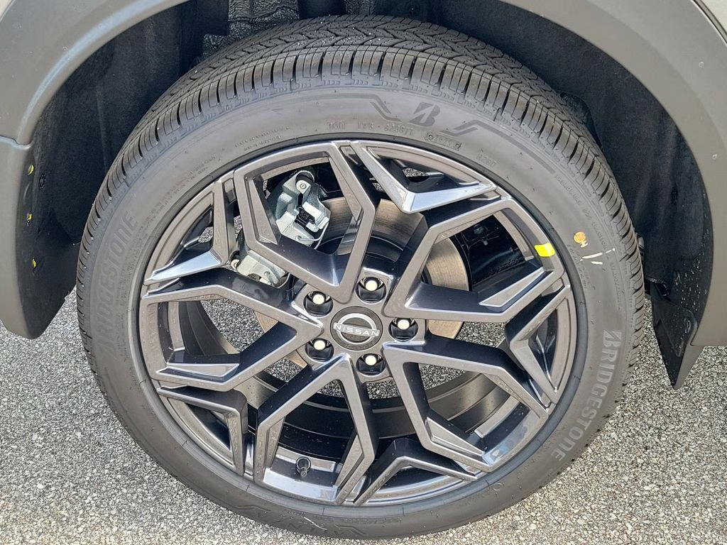 2026 Gun Metallic Nissan Kicks SR FWD SUV