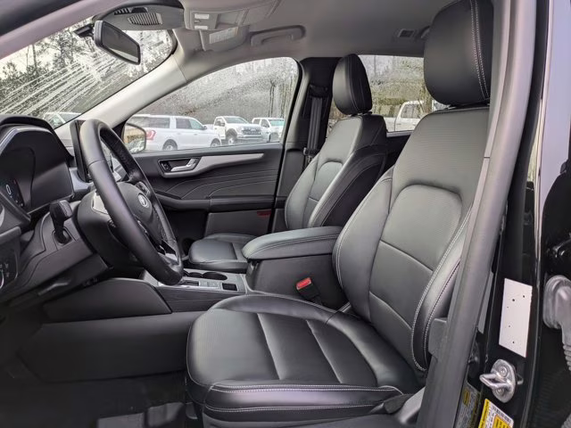 2025 Black Metallic Ford Escape Platinum AWD SUV