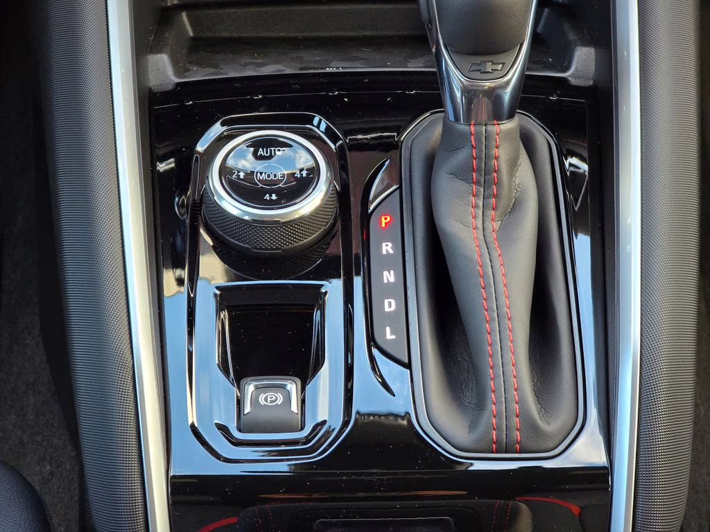 2026 Sterling Gray Metallic Chevrolet Colorado Z71 4X4 Truck