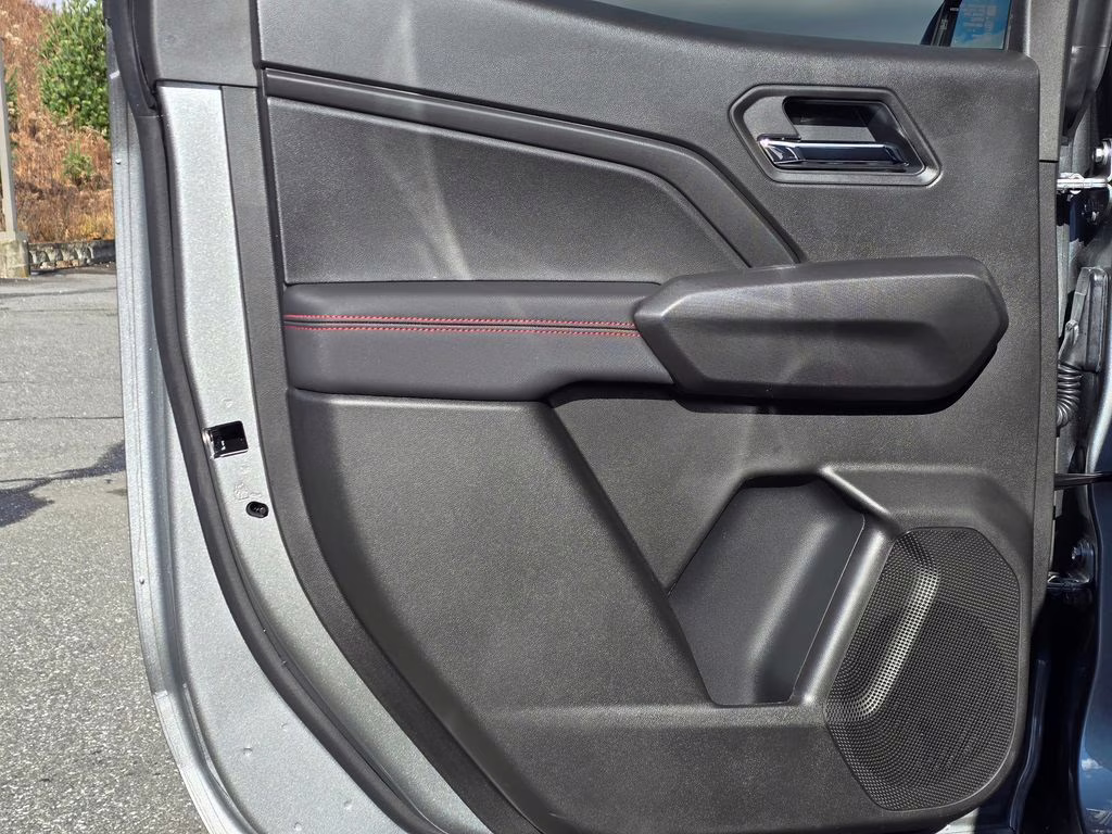 2026 Sterling Gray Metallic Chevrolet Colorado Z71 4X4 Truck