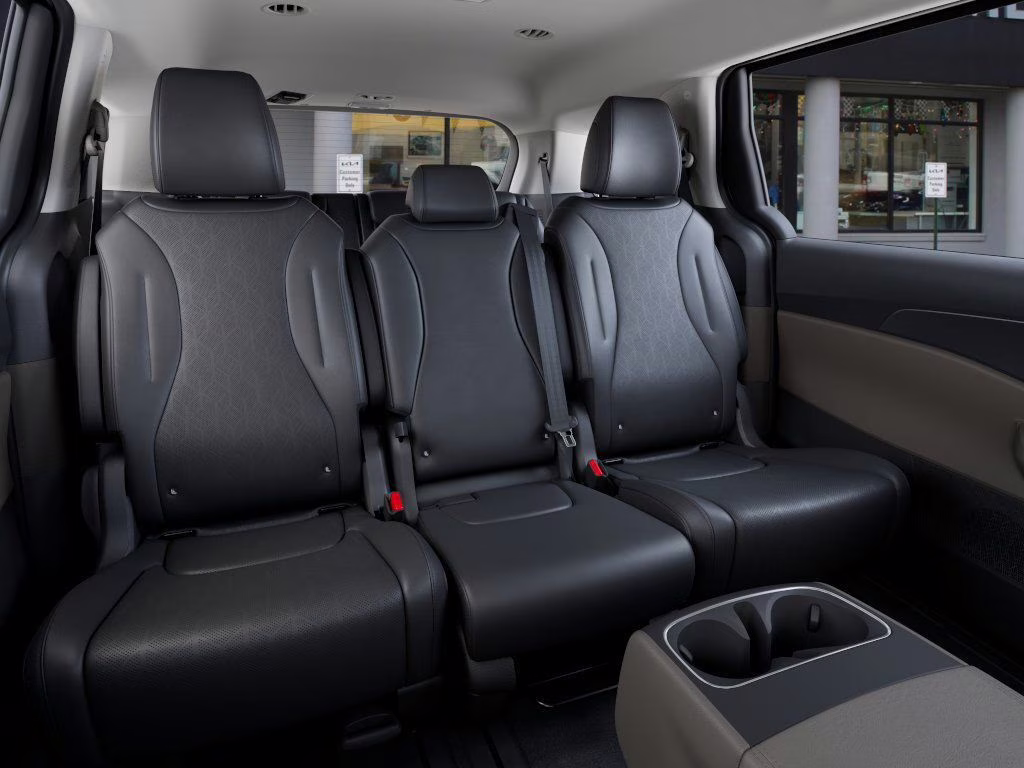 2026 Deep Chroma Blue Kia Carnival LXS FWD Van