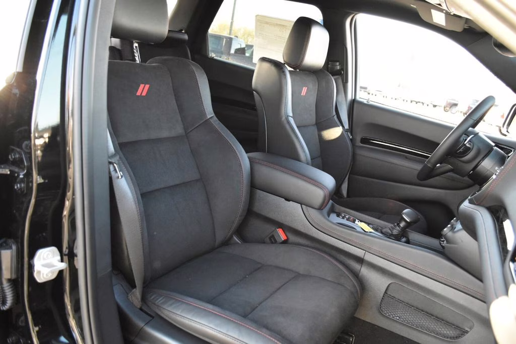 2026 DB Black Crystal Clearcoat Dodge Durango GT Plus AWD SUV