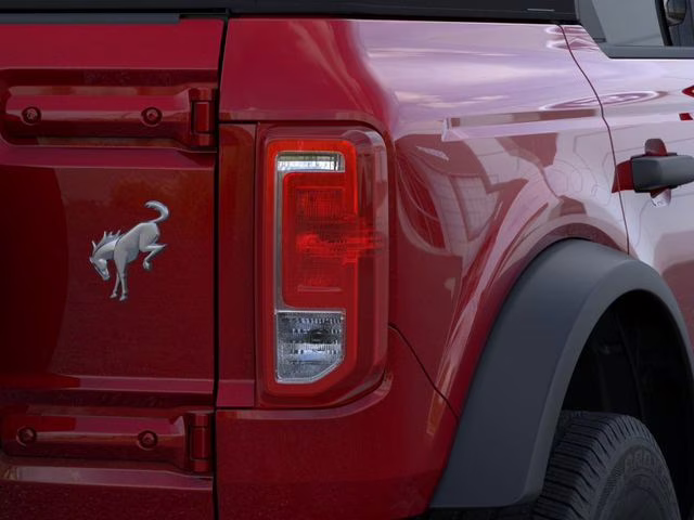 2025 Ruby Red Metallic Tinted Clearcoat Ford Bronco Base 4X4 SUV