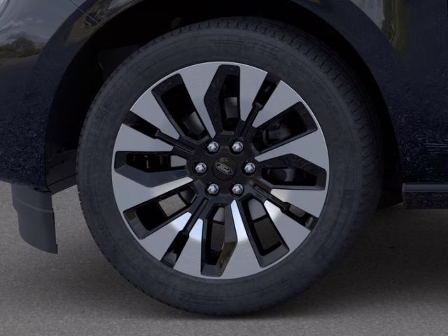 2025 Agate Black Metallic Ford Expedition Max Platinum 4X4 SUV