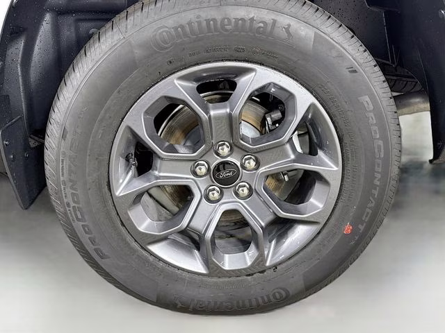 2026 Space White Metallic Ford Maverick XLT AWD Truck