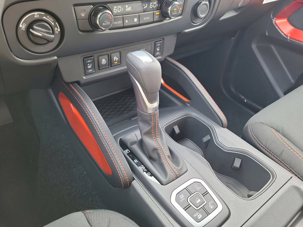 2026 Citrus Strike Nissan Frontier PRO-4X 4X4 Truck