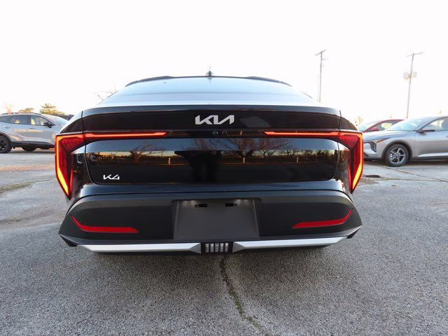 2025 Aurora Black Pearl Kia K4 LXS FWD Sedan