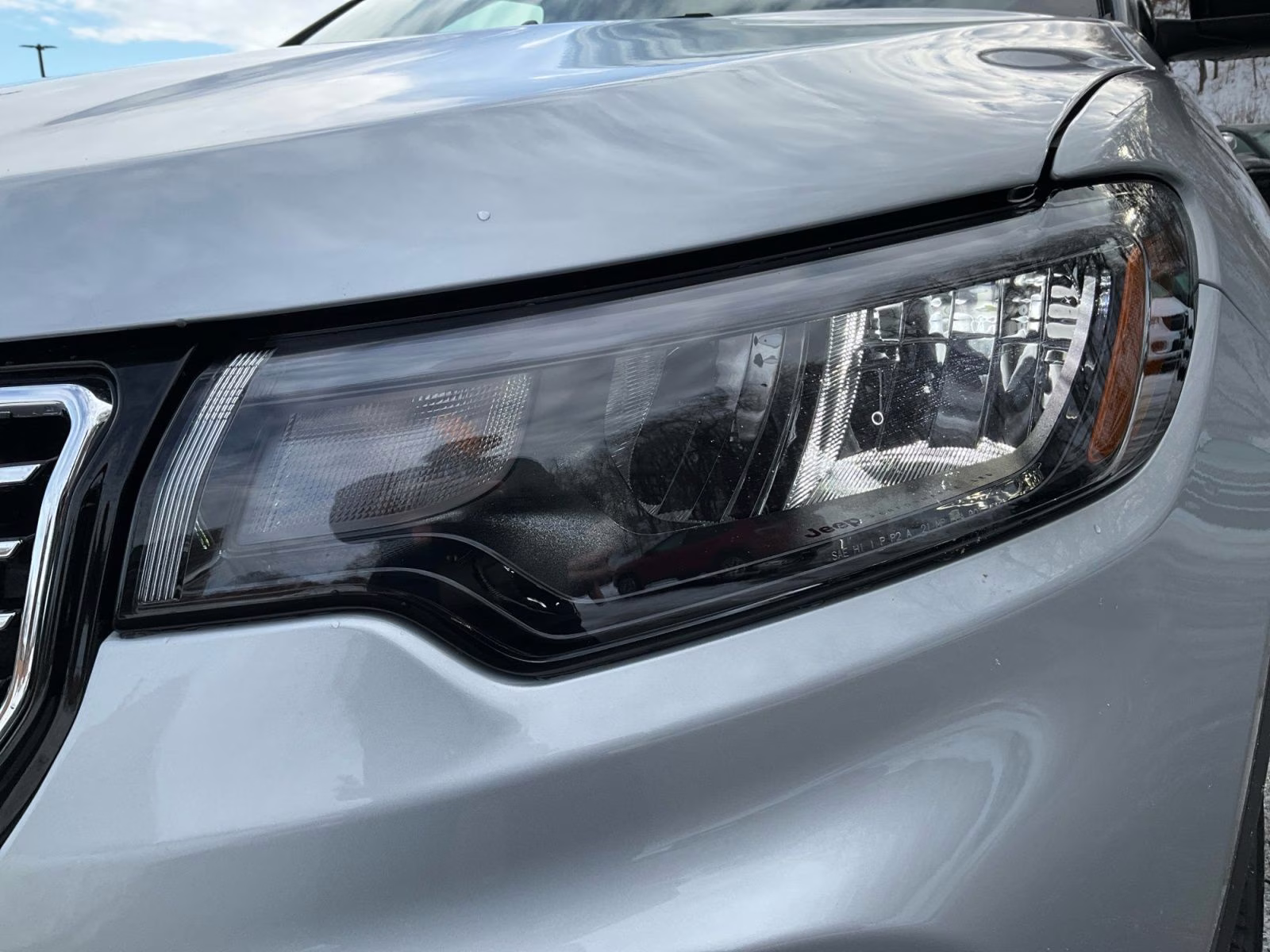 2026 Silver Zynith Metallic Clearcoat Jeep Compass Limited 4X4 SUV