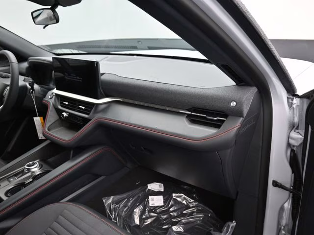 2026 Space White Metallic Ford Explorer ST-Line 4X4 SUV