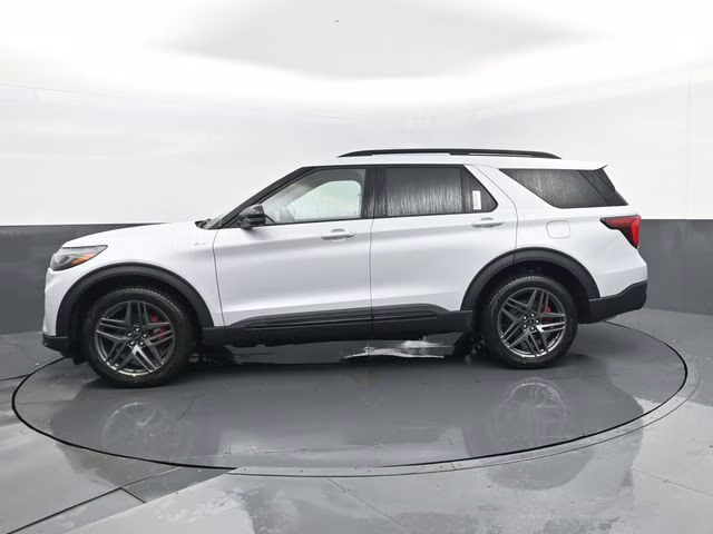 2026 Space White Metallic Ford Explorer ST-Line 4X4 SUV