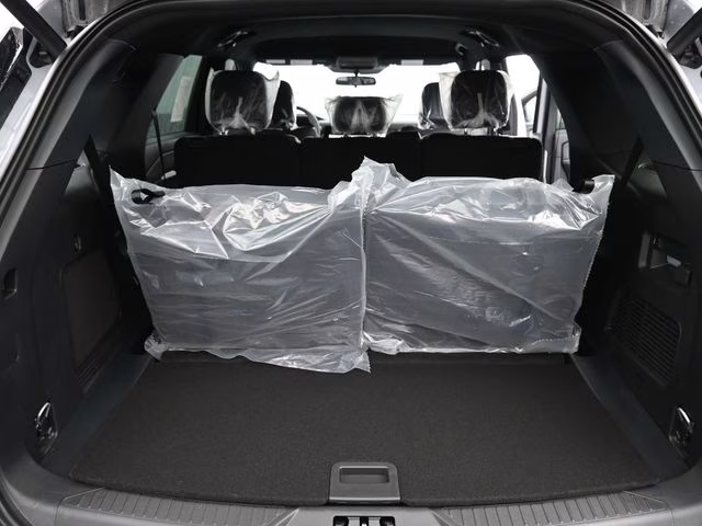 2026 Space White Metallic Ford Explorer ST-Line 4X4 SUV