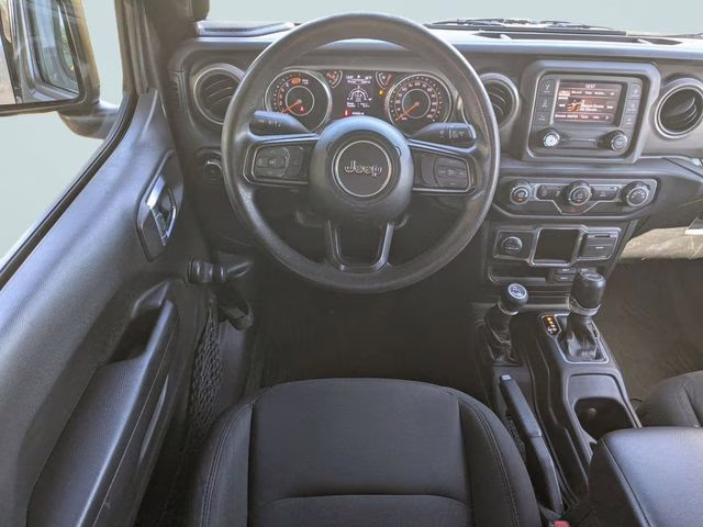 2021 Granite Crystal Metallic Clearcoat Jeep Wrangler Unlimited Willys 4X4 SUV