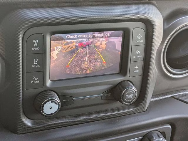 2021 Granite Crystal Metallic Clearcoat Jeep Wrangler Unlimited Willys 4X4 SUV