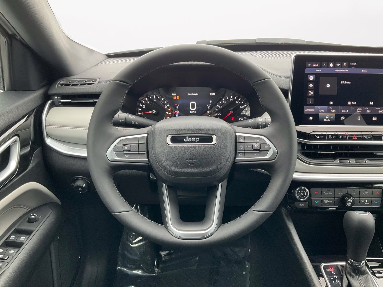 2026 Silver Zynith Metallic Clearcoat Jeep Compass Limited 4X4 SUV