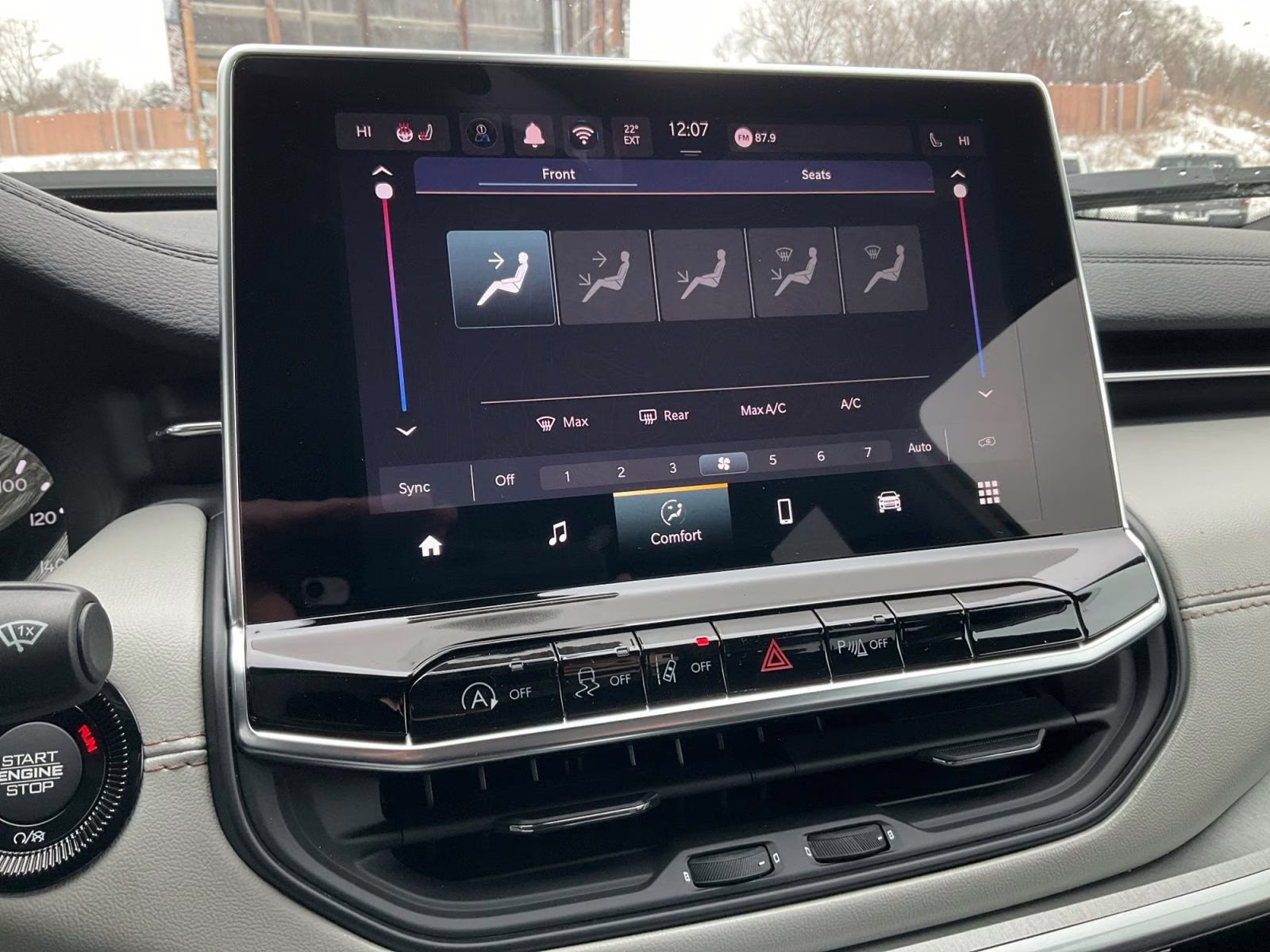 2026 Silver Zynith Metallic Clearcoat Jeep Compass Limited 4X4 SUV