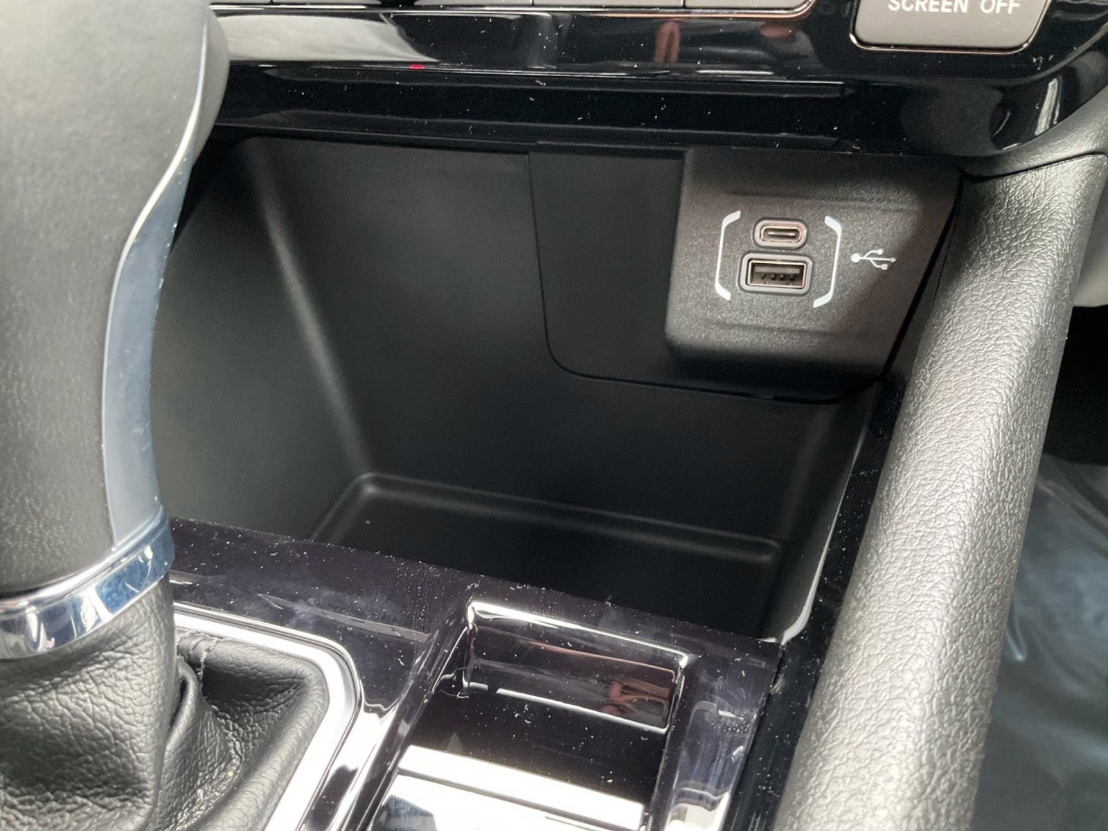 2026 Silver Zynith Metallic Clearcoat Jeep Compass Limited 4X4 SUV