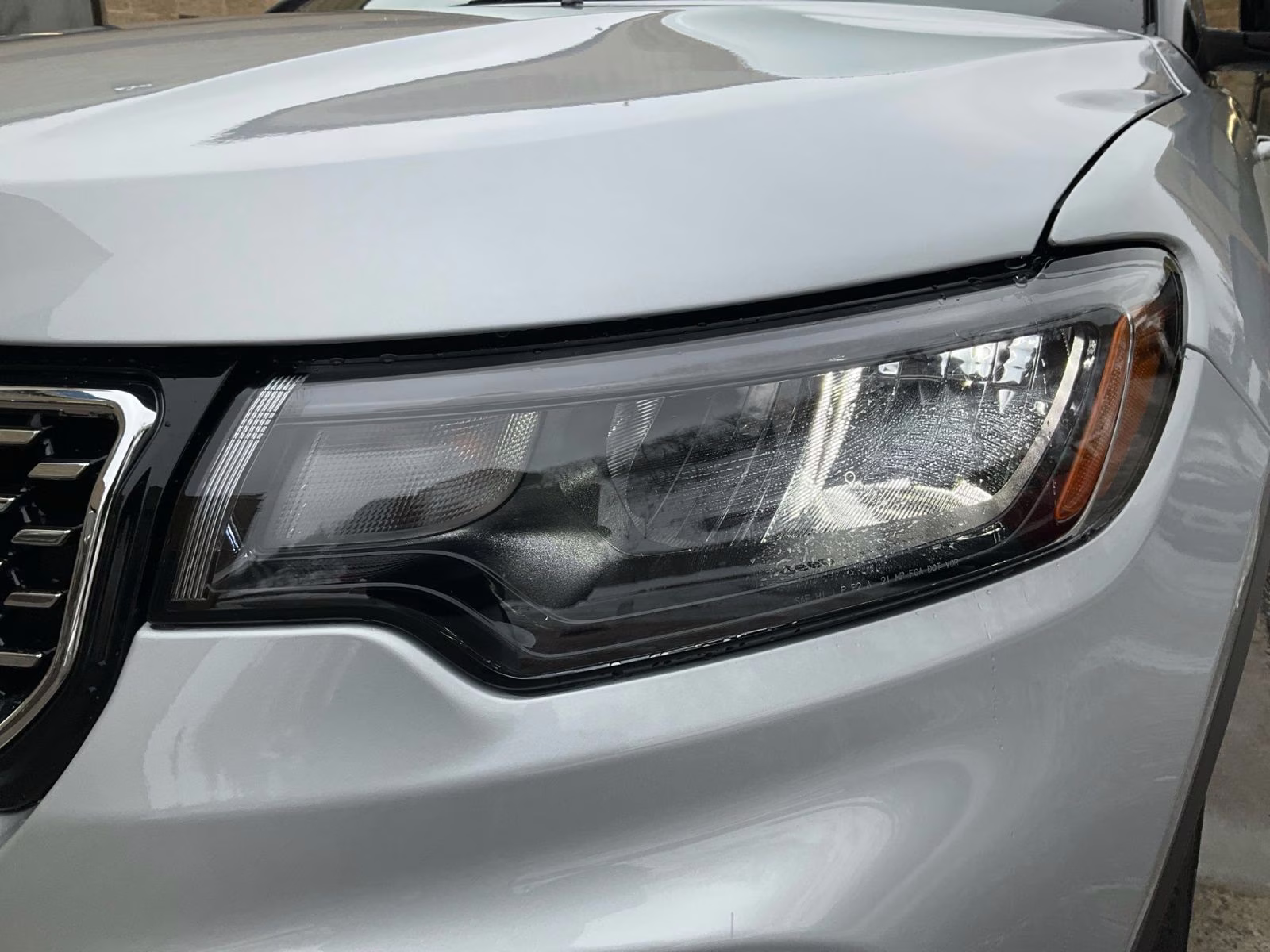 2026 Silver Zynith Metallic Clearcoat Jeep Compass Limited 4X4 SUV