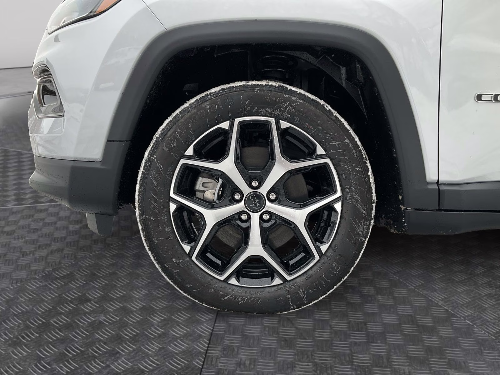 2026 Silver Zynith Metallic Clearcoat Jeep Compass Limited 4X4 SUV