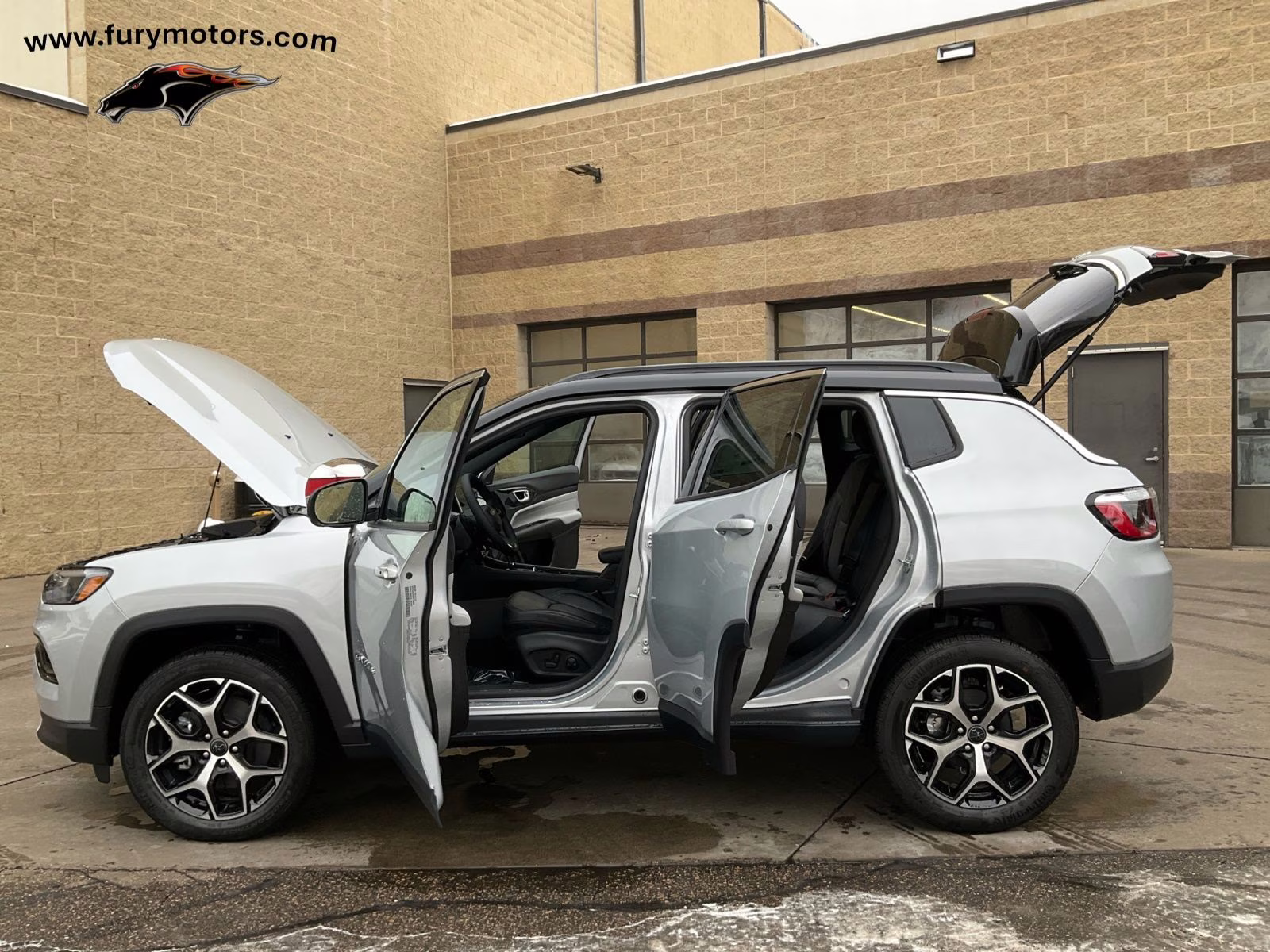 2026 Silver Zynith Metallic Clearcoat Jeep Compass Limited 4X4 SUV