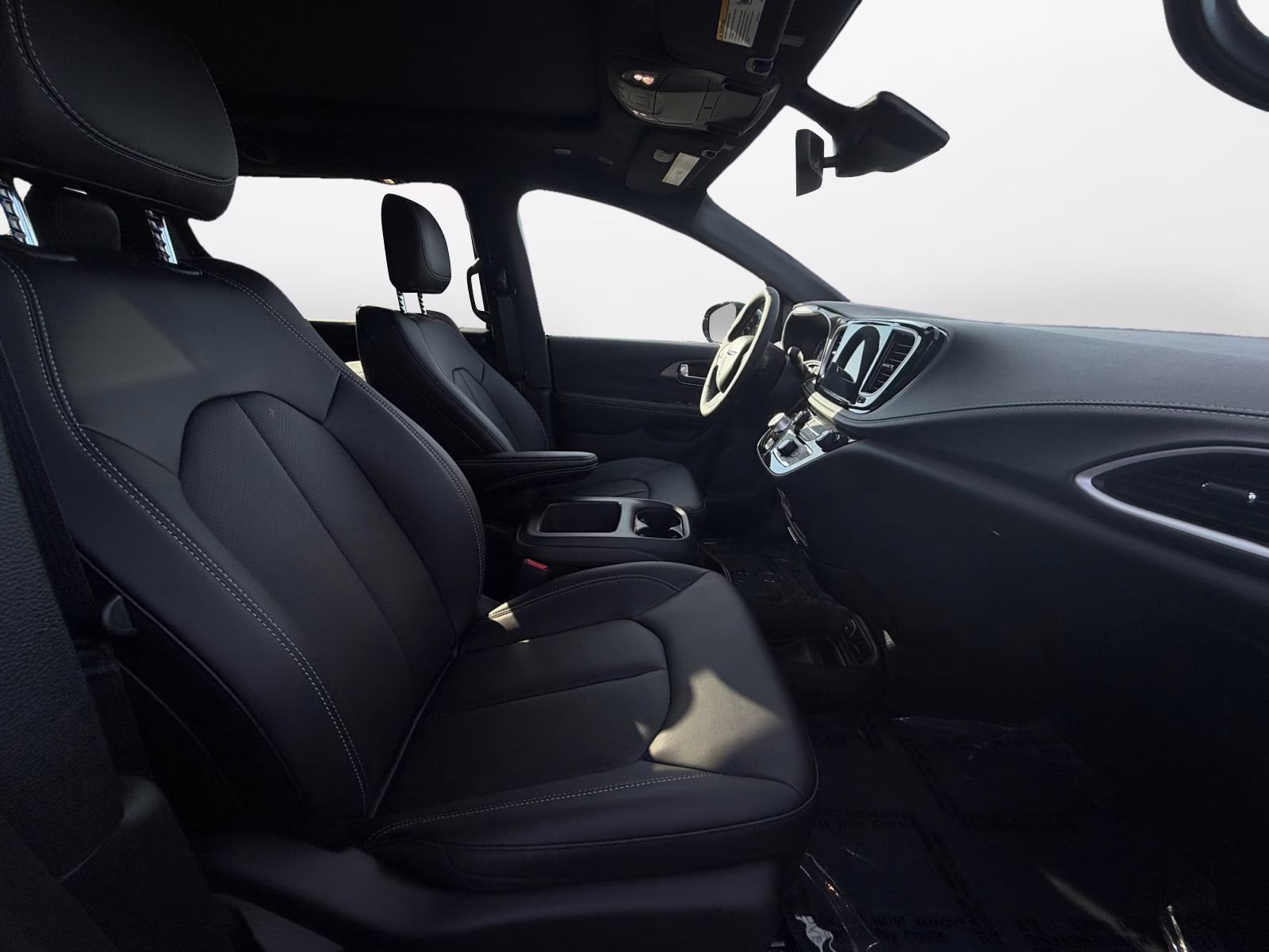 2026 Diamond Black Crystal Pearlcoat Chrysler Pacifica Select AWD Van