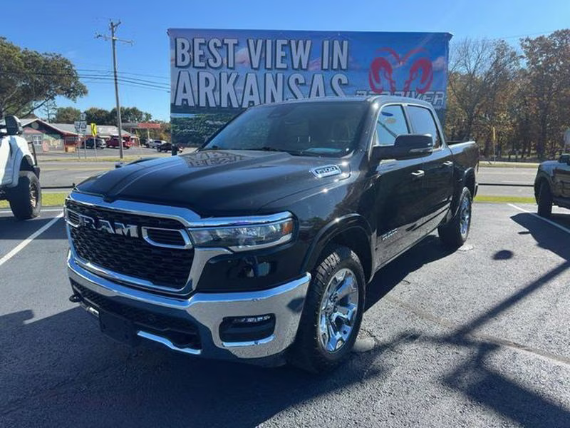 2025 Diamond Black Crystal Pearlcoat Ram 1500 Big Horn 4X4 Truck