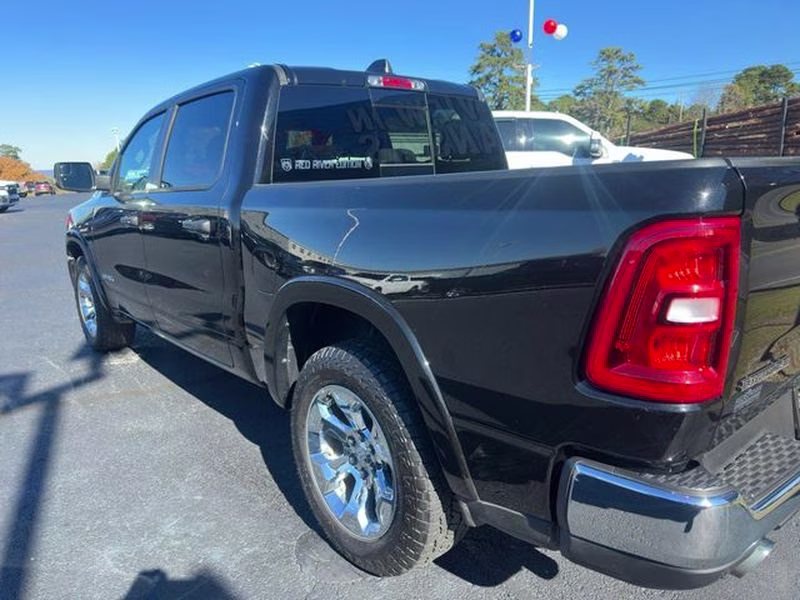 2025 Diamond Black Crystal Pearlcoat Ram 1500 Big Horn 4X4 Truck