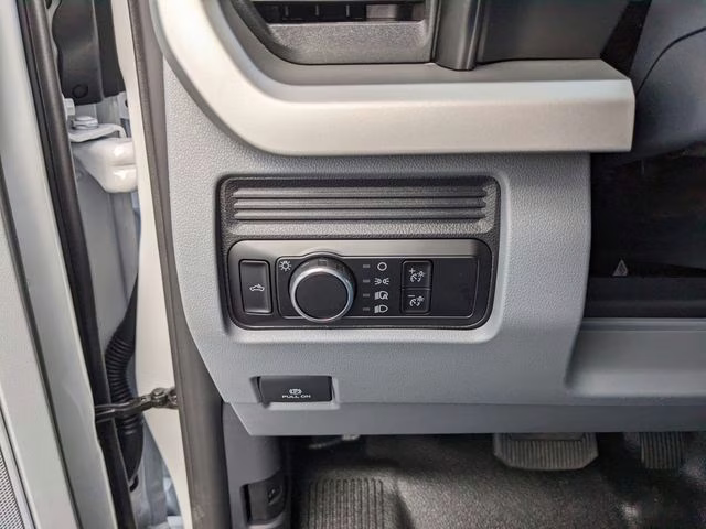 2026 Oxford White Ford Super Duty F-250 SRW XL 4X4 Truck