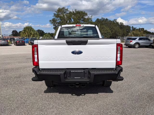 2026 Oxford White Ford Super Duty F-250 SRW XL 4X4 Truck