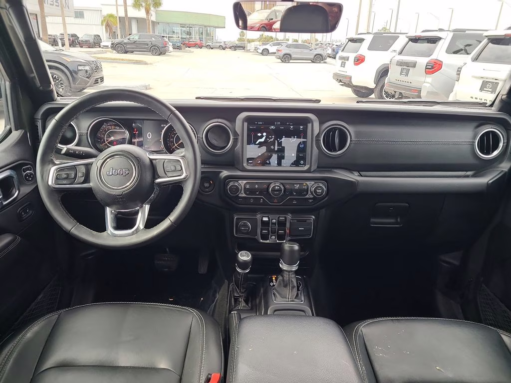 2022 Sarge Green Clearcoat Jeep Gladiator Overland 4X4 Truck