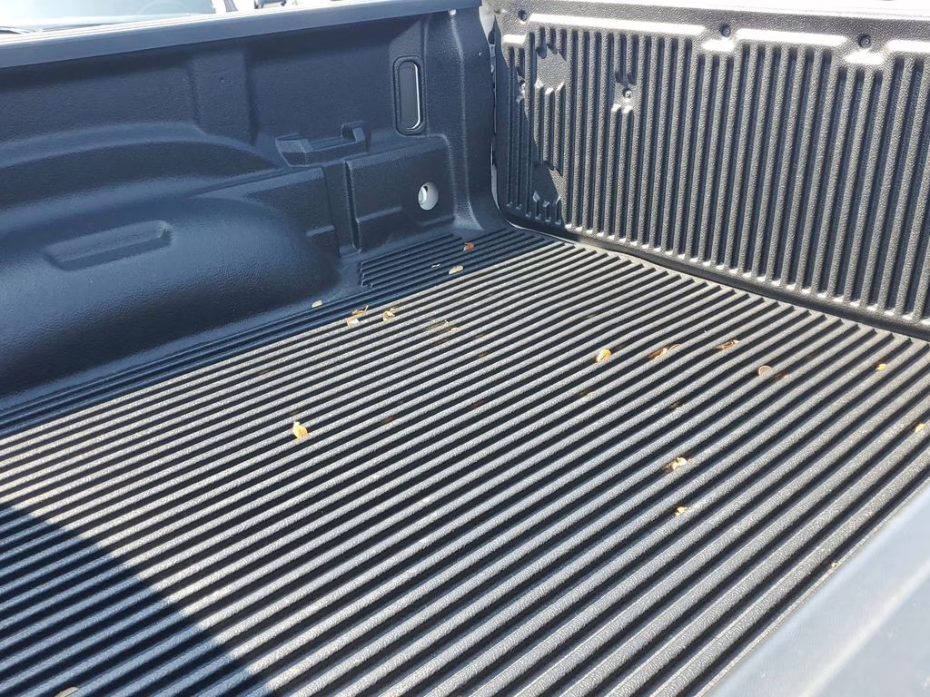 2022 Bright White Clearcoat Ram 1500 Laramie 4X4 Truck